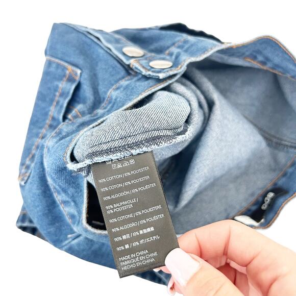 Urban Outfitters BDG Denim Button Front Jean Skirt Sz S - Picture 3 of 5